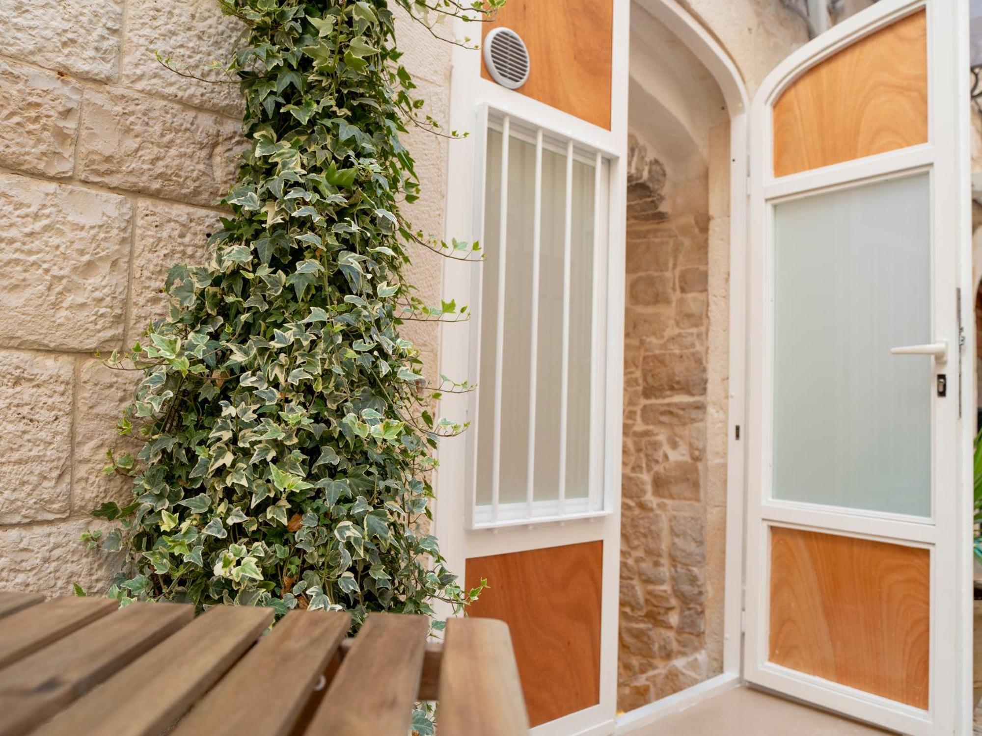 Hotel Dimora Corte Sant Angelo Bitonto Exterior foto